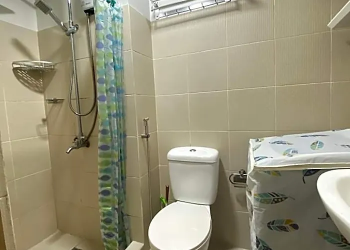 Affordable In Quezon Near Sm North And Solaire Отель